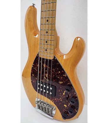 MUSIC MAN STINGRAY 5