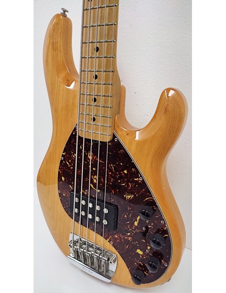 MUSIC MAN STINGRAY 5