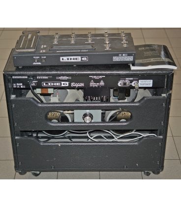 LINE6 SPIDER VALVE 212 + SHORTBOARD