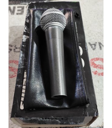 SHURE SM58