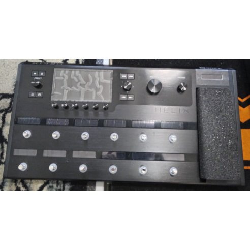 LINE6 HELIX PEDALBOARD