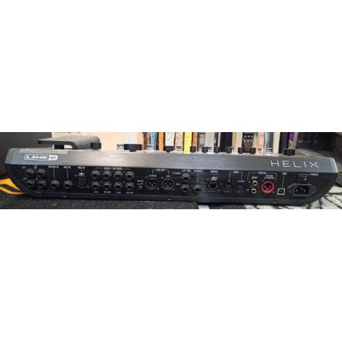 LINE6 HELIX PEDALBOARD