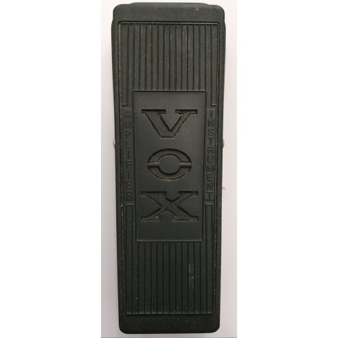 VOX V845