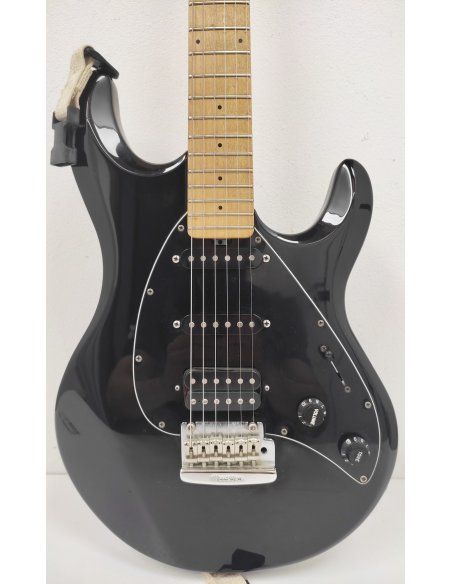 MUSIC MAN SILHOUETTE HSS TREMOLO BLACK 2006