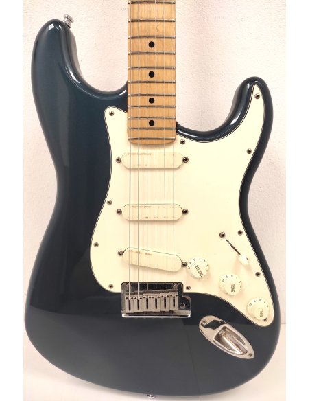 FENDER STRAT PLUS 1988 E80Z931