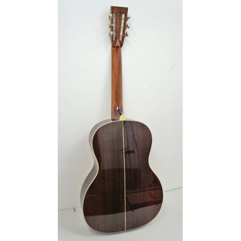 LAX 006 000-28 ALL SOLID WOOD + CASE