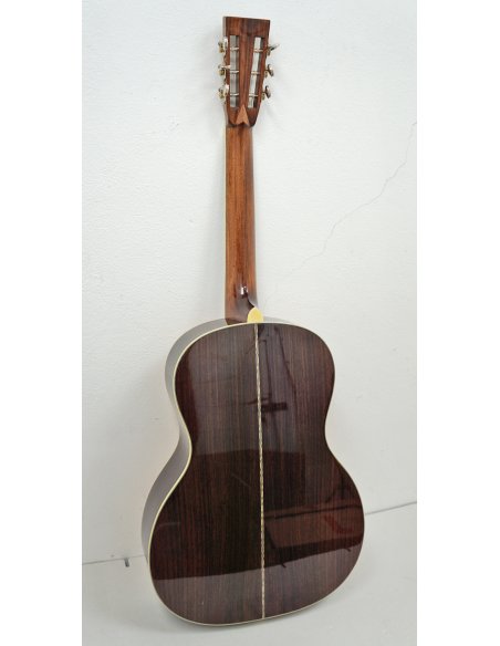 LAX 006 000-28 ALL SOLID WOOD + CASE