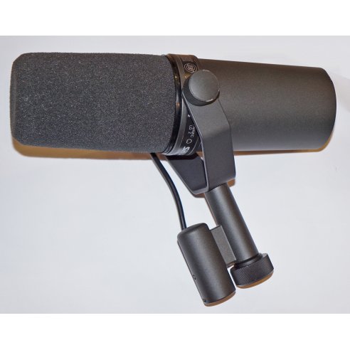 SHURE SM7B