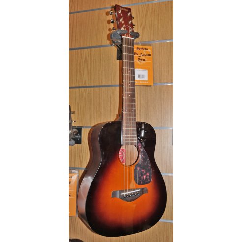 YAMAHA FG JUNIOR VS