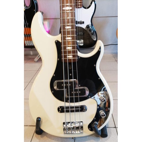 YAMAHA BB424X