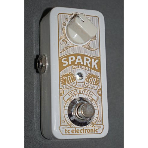 TC ELECTRONIC SPARK MINI BOOSTER