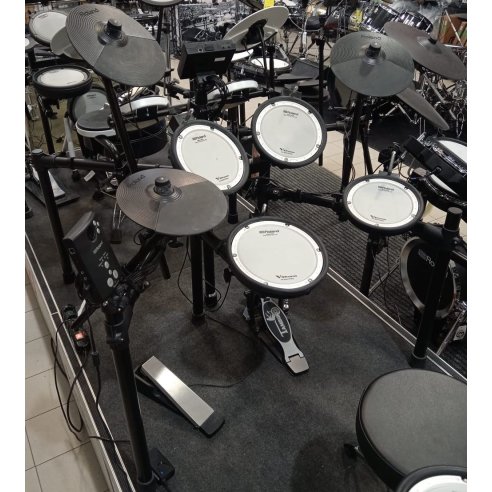 ROLAND TD01DMK + PEDALE TAMBURO FP600
