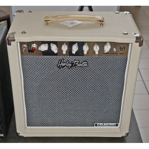 HARLEY BENTON CUBE 15 CELESTION