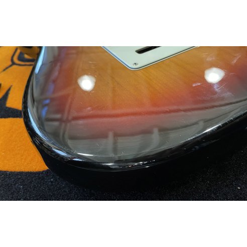 FENDER STRATOCASTER AMERICAN DELUXE MN 2009 -...