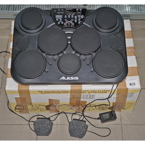 ALESIS COMPACT KIT 7