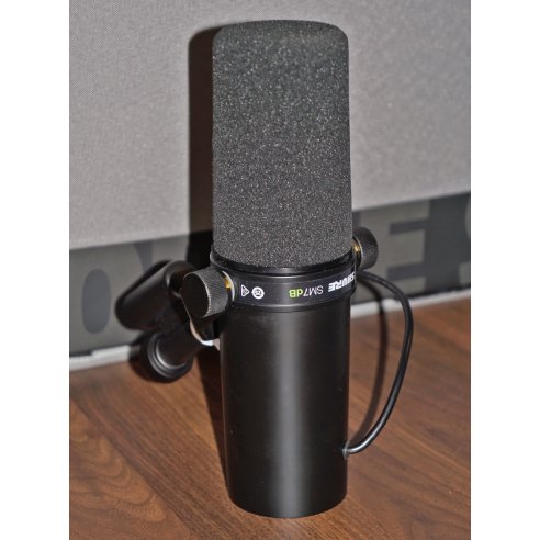 SHURE SM7DB