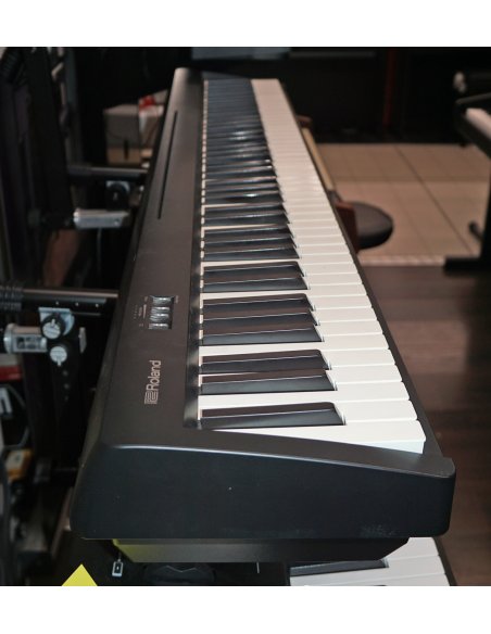 ROLAND FP10BK