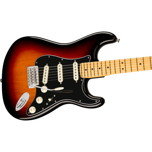 FENDER AM PRO CLASSIC STRAT MN 3TS