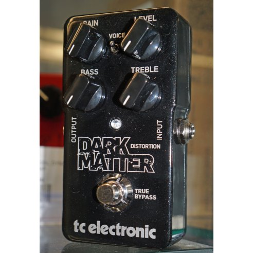 TC ELECTRONIC DARK MATTER DISTORTION