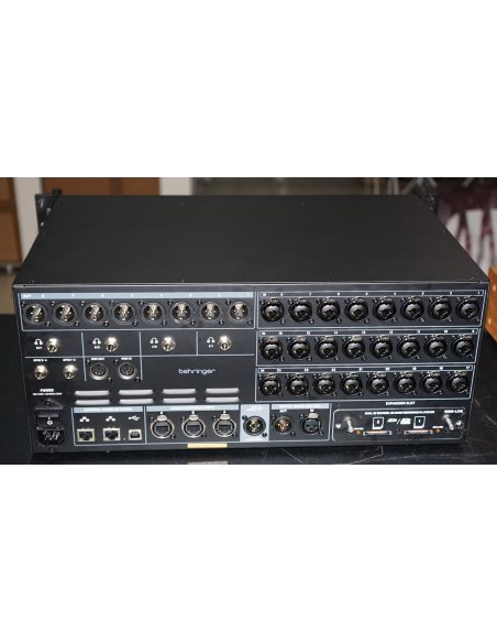 BEHRINGER WING RACK