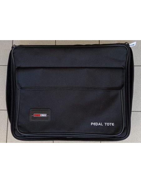 GATOR GPT BLACK PEDAL BOARD