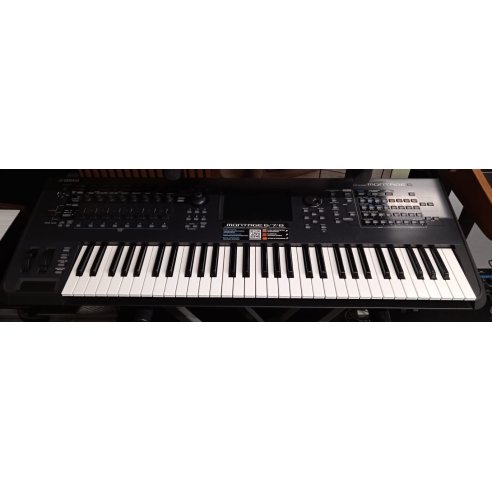 YAMAHA MONTAGE 6