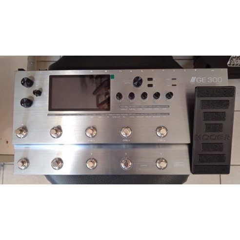 MOOER GE300 PEDALIERA MULTIEFFETTO