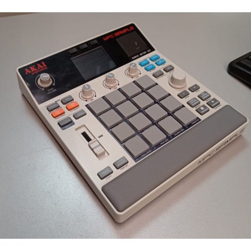 AKAI MPC SAMPLE