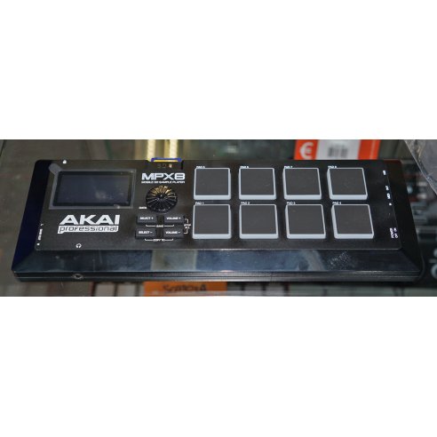 AKAI MPX8