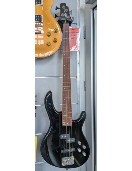 CORT ACTION BASS PLUS