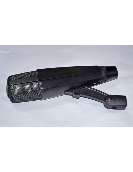 SENNHEISER MD421-II