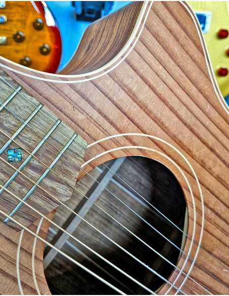 COLE CLARK AN2EC-RDBL ANGEL 2 REDWOOD BLACKWOOD