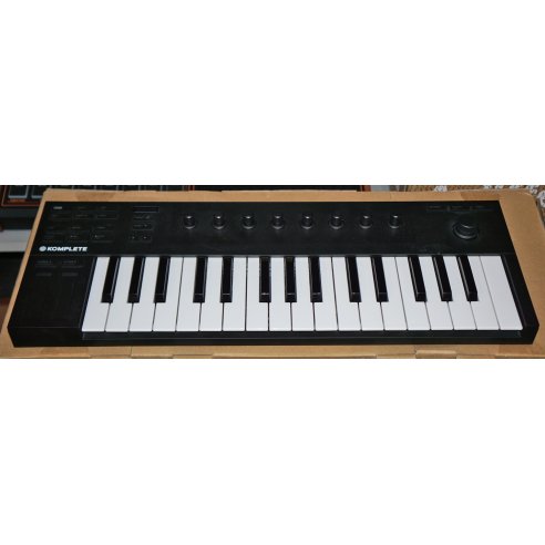 NATIVE INSTRUMENTS KOMPLETE KONTROL M32