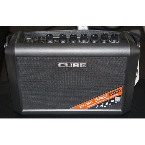 BOSS CUBE STREET MINI