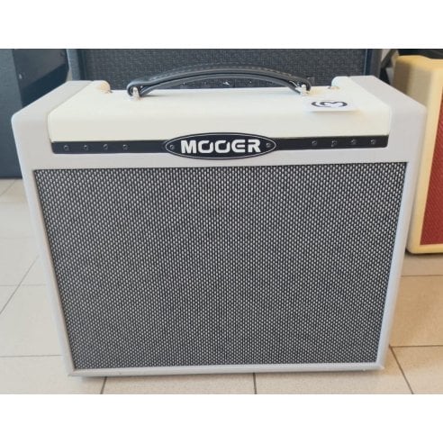 BLACKSTAR HTV 212