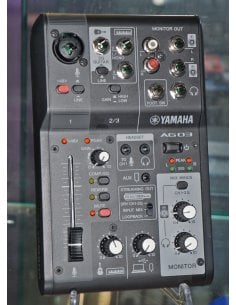 YAMAHA AG03 MK2W