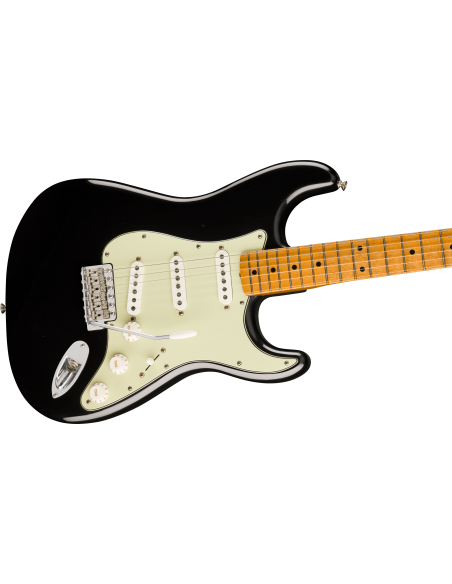 FENDER LTD VINTERA II ROAD WORN 60S STRATO MN BLK W/CASE