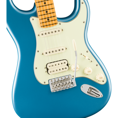 FENDER AM PRO CLASSIC STRAT HSS MN FADED LAKE PLACID BLUE
