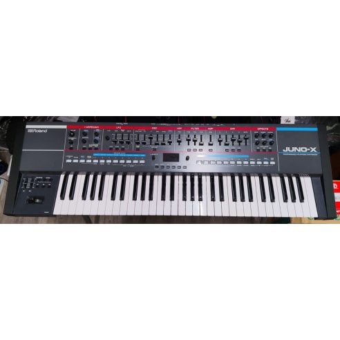 ROLAND JUNO X