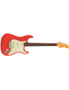 FENDER AM VINTAGE II 61 STRAT RW FIESTA RED