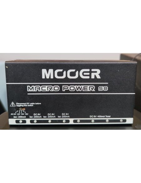 MOOER MACRO POWER S8 POWER SUPPLY UNIT UP TO 8 PEDALS