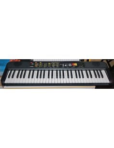 YAMAHA PSR F52