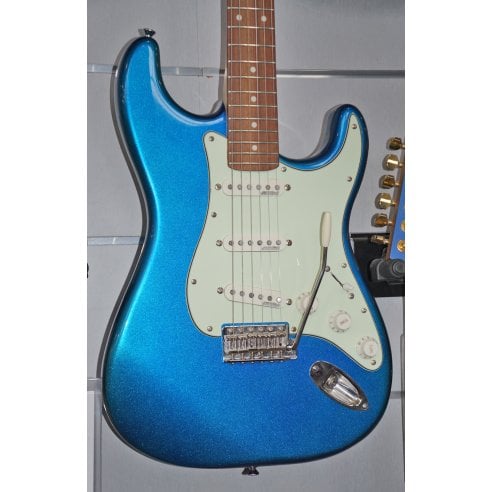 VINTAGE REISSUED SERIES V6