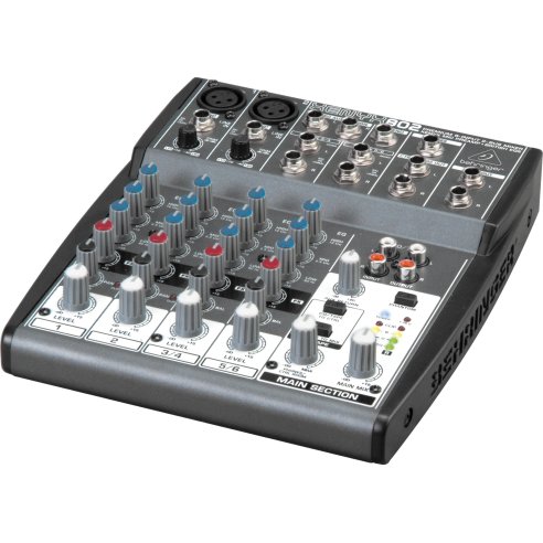 BEHRINGER XENYX 802