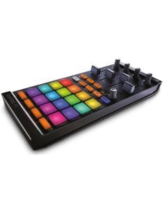 NATIVE INSTRUMENTS TRAKTOR KONTROL F1