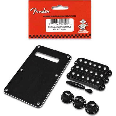 FENDER ACCESSORY KIT STRATO BLACK