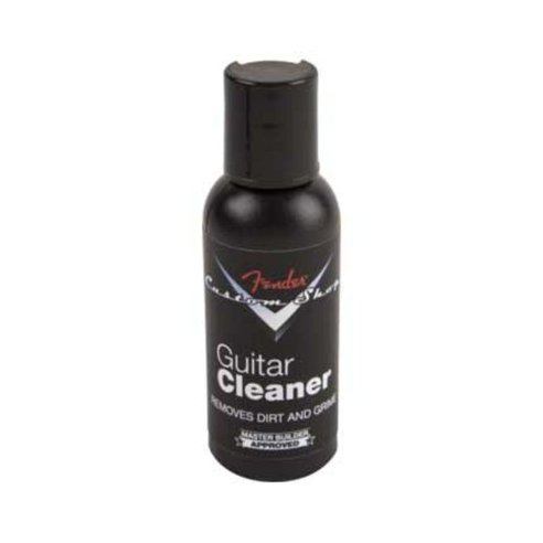 FENDER CS GUITAR CLEANER 2 OZ
