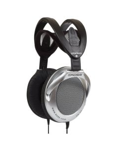 Koss UR40