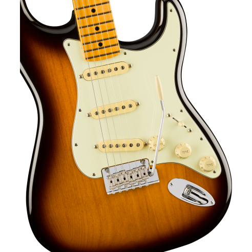 FENDER 70th ANNIVERSARY AM PRO II STRAT MN 2TS
