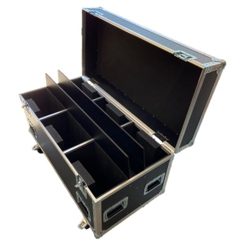 MARTIN VDO Atomic Bold flightcase.